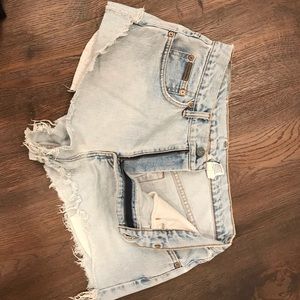 Calvin Klein Light Wash vintage jean shorts